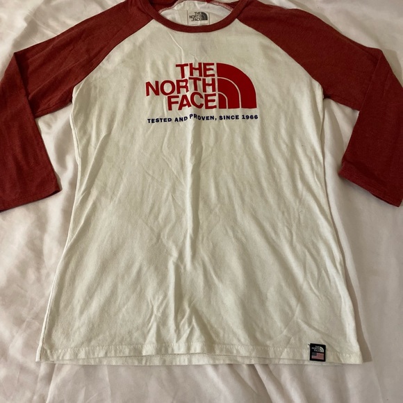The north face long sleeve shirt - Picture 1 of 2